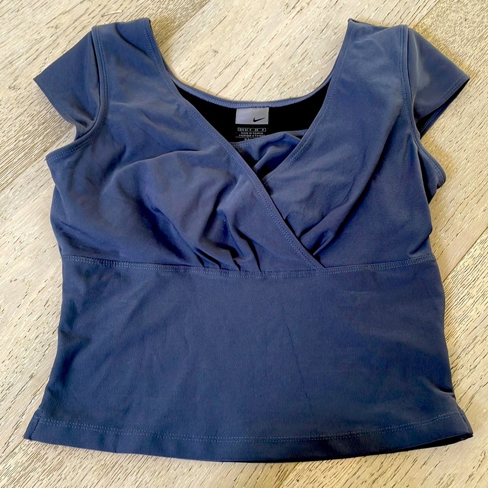 Nike Women's Dri-FIT Cropped Short cap Sleeve Top S (4-6)